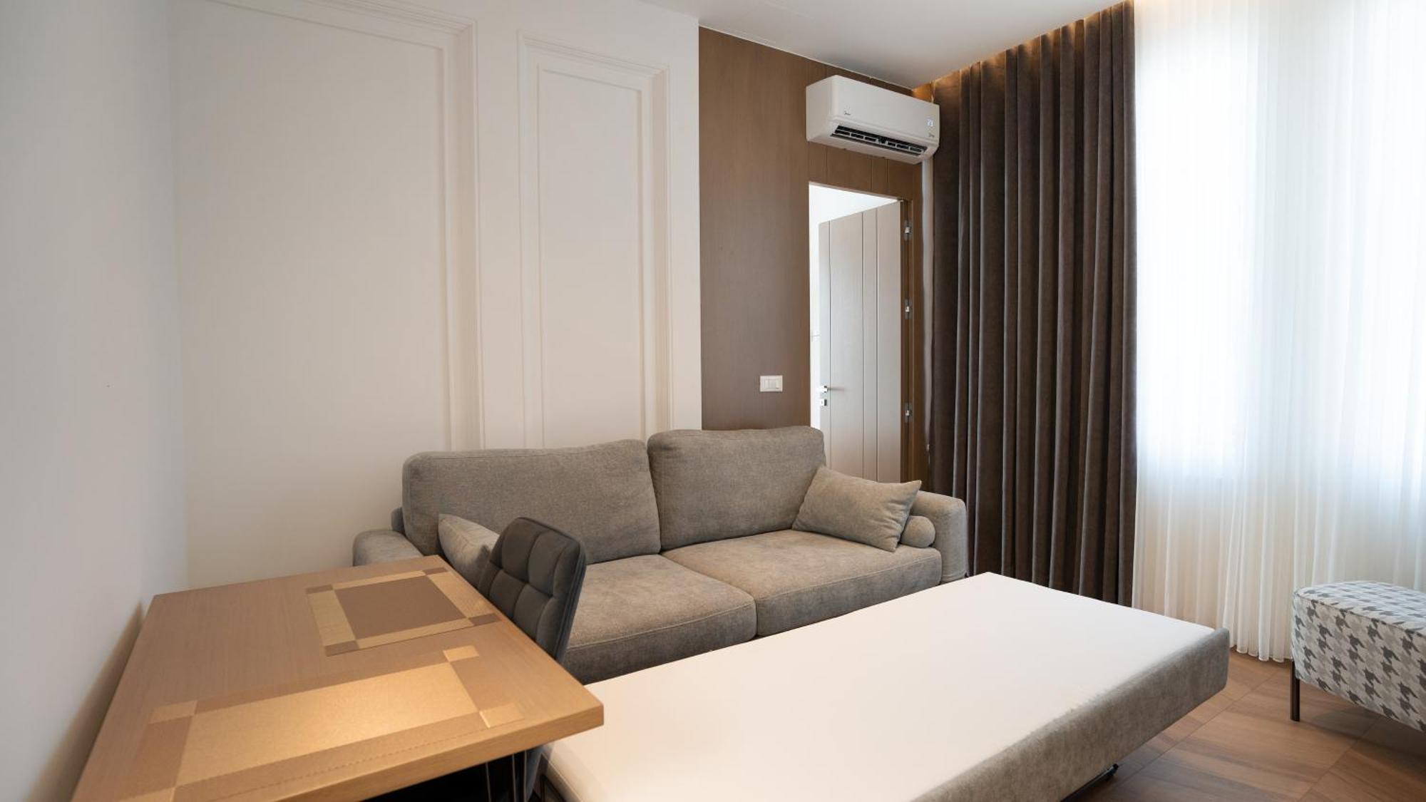 Albani'S Apartment Tirana Extérieur photo