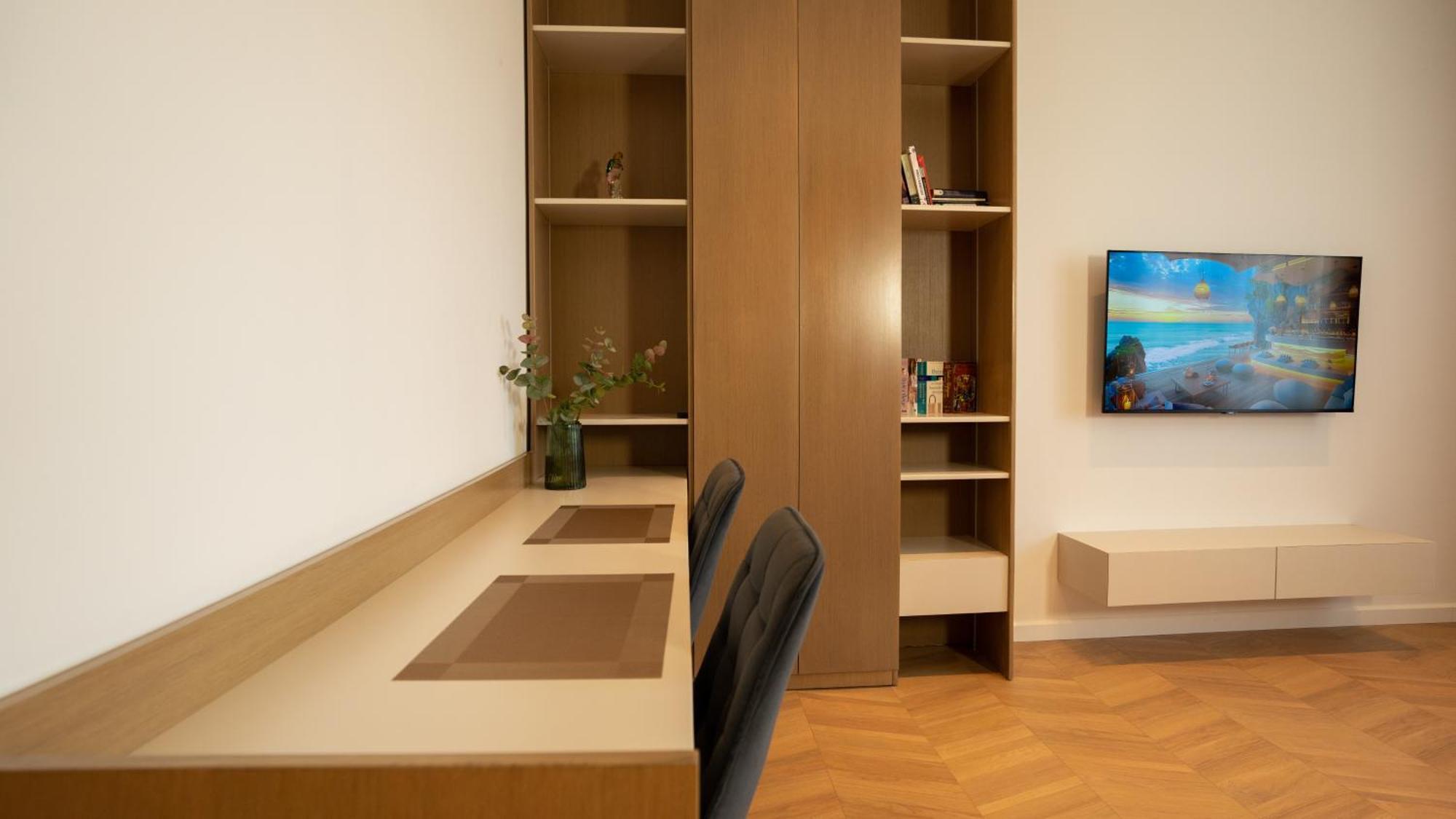 Albani'S Apartment Tirana Extérieur photo