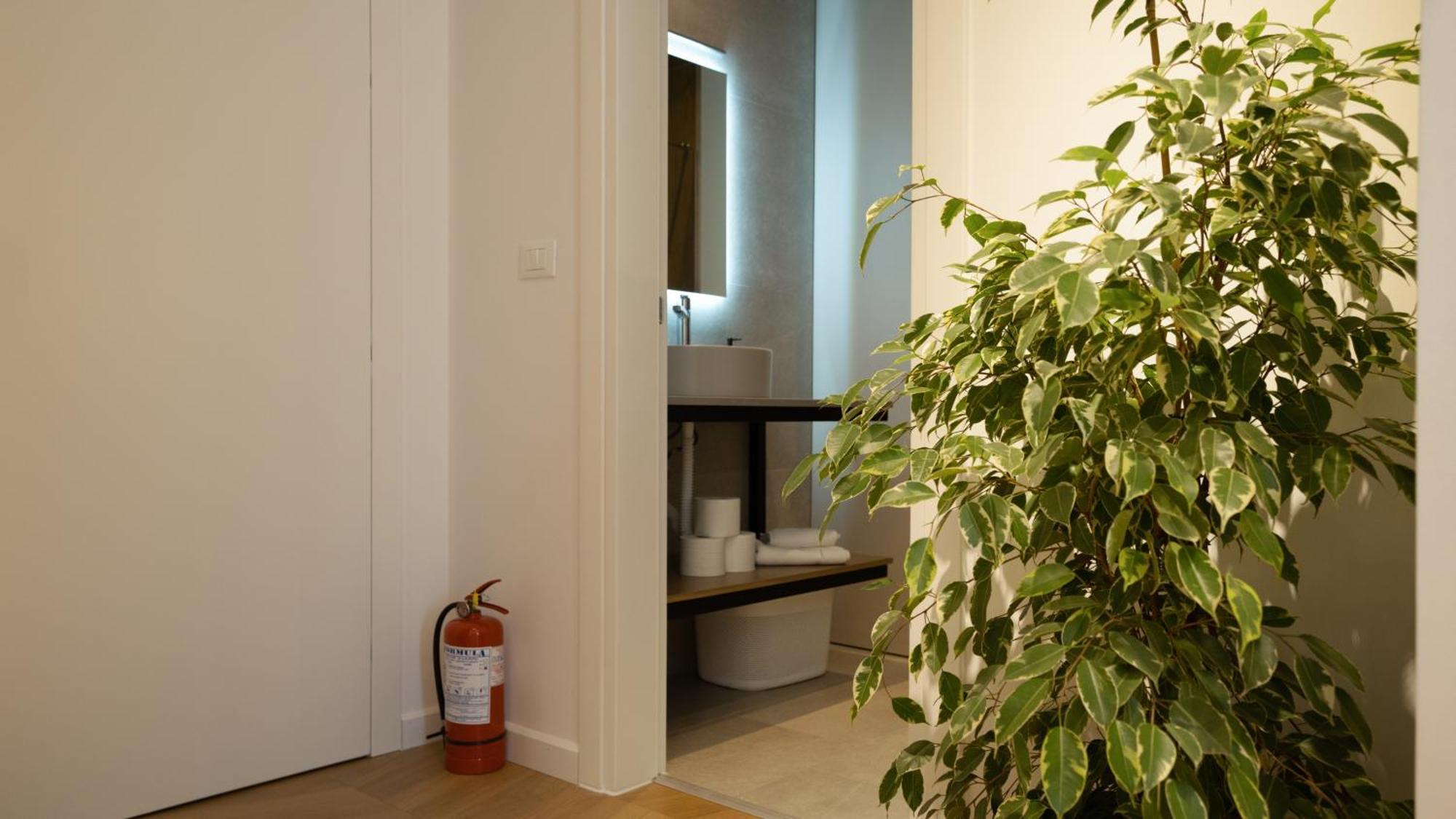 Albani'S Apartment Tirana Extérieur photo